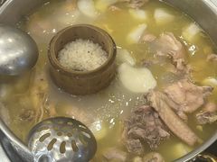 -朴小妹人参鸡汤火锅(长白山万达店)