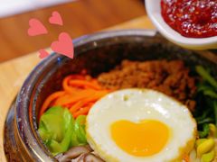 牛肉拌饭-明洞阿姨·韩式酱蟹烤肉·创意料理(三元桥店)