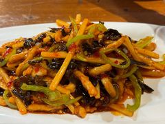 鱼香肉丝-又一福烤鸭·北京菜(东四店)