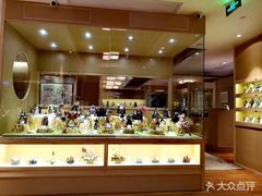 -小山日本料理(兴业太古汇店)