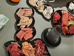 -啊美丽炭火烤肉(滑翔一店)