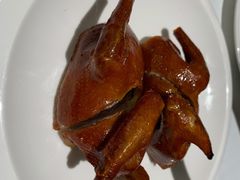 玻璃皮润烧乳鸽-北京厨房(西安SKP店)