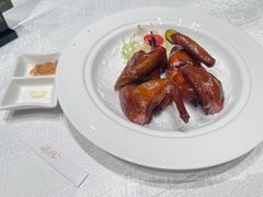 -景月阁空中食府(希尔顿酒店)
