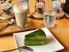 -星巴克臻选(成都环球乐天店)