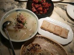 -梁家大院•农家菜(昆山会展中心店)