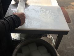 -何老二卤汁凉粉