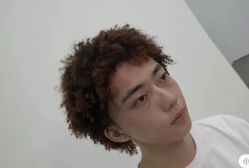 -贝勒爷专业男发