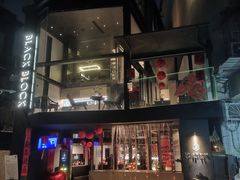 -溪岸路花鸟市场