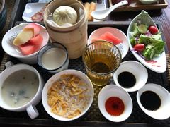 -南京夜泊秦淮君亭酒店·金陵书画院