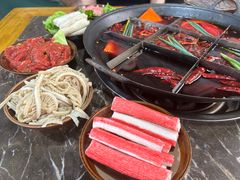 -正南齊北重庆老火锅(光华村直营店)