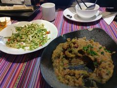 -香巴拉云南餐厅(华莱坞店)