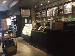 -星巴克臻选(南京金茂览秀城店)