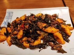 -云海肴·汽锅鸡·云南菜(天山百盛优客店)