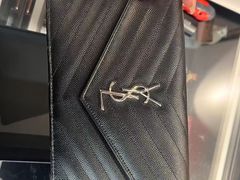 -小飞侠奢侈品回收 寄卖 养护(宝山宝龙广场店)