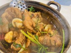 -渝君重庆火锅(嘉宾路店)