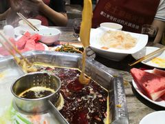 -佬土鹅肠火锅(中建大观店)