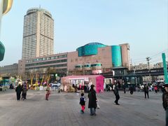 -青岛利群四方购物广场