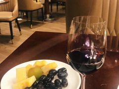 -荣誉国际酒店-云顶旋转餐厅