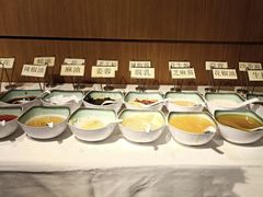 自助调料区-亿民平安国际大酒店西餐厅(彩田北路店)