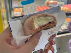 草莓爆浆麻薯-墨茉点心局(梅溪湖新天地一店)