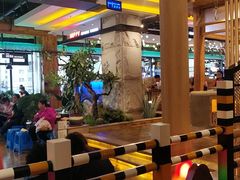 大堂-河坝烧烤串城(金达莱店)
