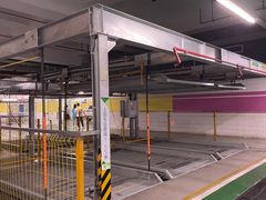 -徐汇日月光地下停车场
