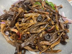 干锅鹿茸菌-李氏传家菜(兴城路店)