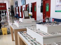 -大连何氏眼科医院