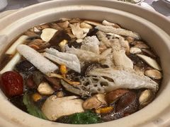 -天宜隆蘑菇宴火锅(石景山旗舰店)