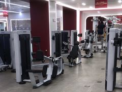 -英派斯健身旗舰店(海信国际中心馆)