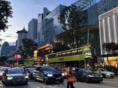 -詹爷爷乌节路街头冰淇淋