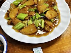 -东北菜冰城一家人