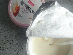 农夫山泉植物酸奶巴旦木口味-盒马鲜生(王府广场店)
