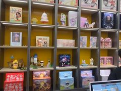 -泡泡玛特POPMART(杭州乐堤港店)