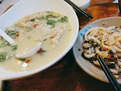 -老鼎万春卤菜(五代传承创始老店)