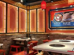 -爱你您·自家鱼塘·活水喷泉鱼火锅(八里店)