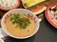 -沸炉重庆老火锅(军事博物馆店)