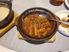 咸鱼茄子煲-汤城小厨•粤菜•靓汤(苏州街店)