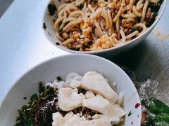 -辣辣小吃豆花米线(大观篆新农贸市场店)