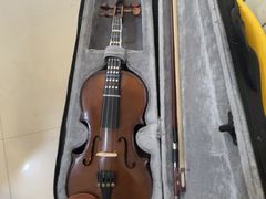 -缪斯琴行英皇小提琴.钢琴.吉他(张江店)