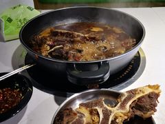 -运气牛自助酱大骨火锅(南京东路店)