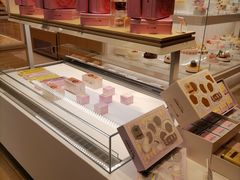 -好利来(回龙观东大街店)