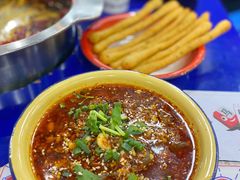 -马路边边串串香(苗栗路店)