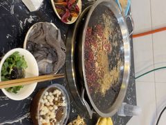 -储奇门鳝鱼火锅(总店)