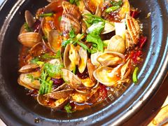 -蚝堡海鲜·威海菜·海肠捞饭·烧烤·亚洲吃蚝公司(幸福门店)