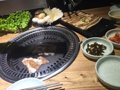 -梅梅家的烤肉店(槐北路店)