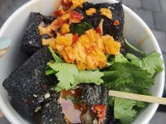 -黑色经典臭豆腐·湖南特产(坡子街店)