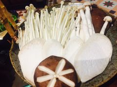 -左庭右院鲜牛肉火锅(新梅广场店)