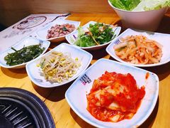 -唯成•韩国炭火烤肉 유성고기