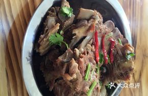 Large Pork Bone Pot